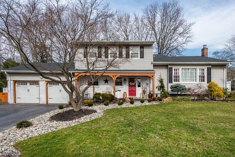 17 Beechtree Rd, West Caldwell, NJ 07006 Zillow