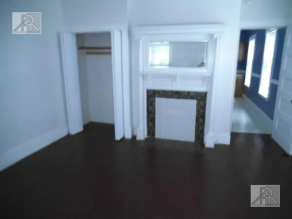 11 Manchester Rd #1