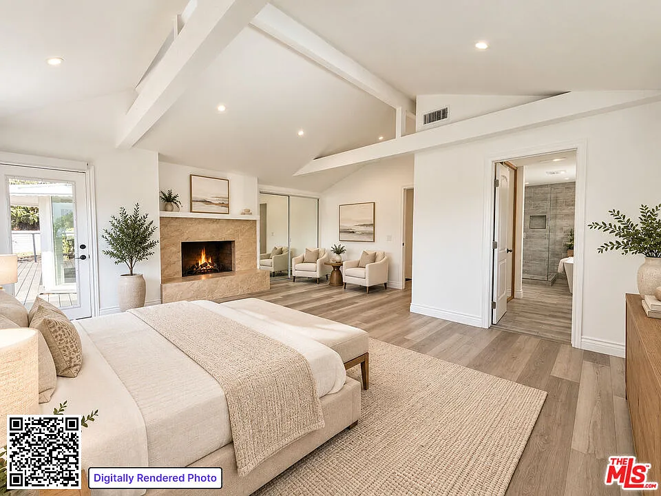 2 bed, 1.0 bath, 3323 sqft, $5,995 — Photo 2