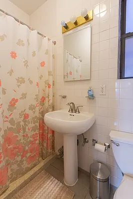 Rented by Batra Group Inc | media 12