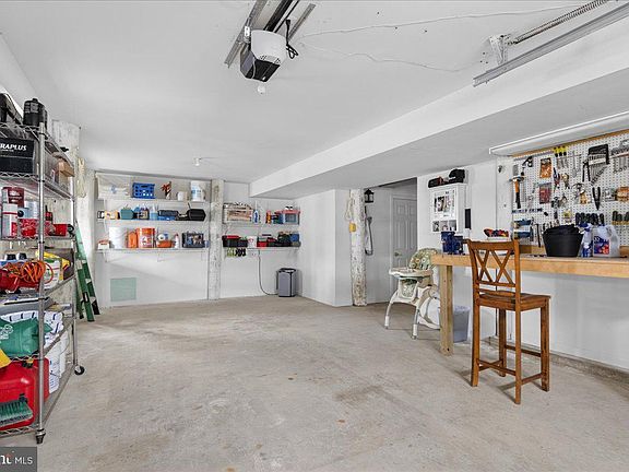 2nd image of 116 Marine Rd