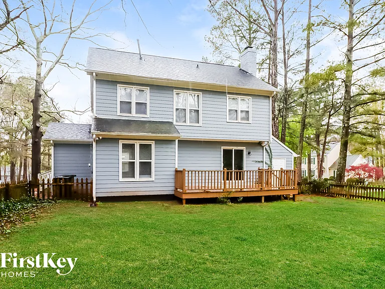 687 Crab Tree Ct SW — Photo 15