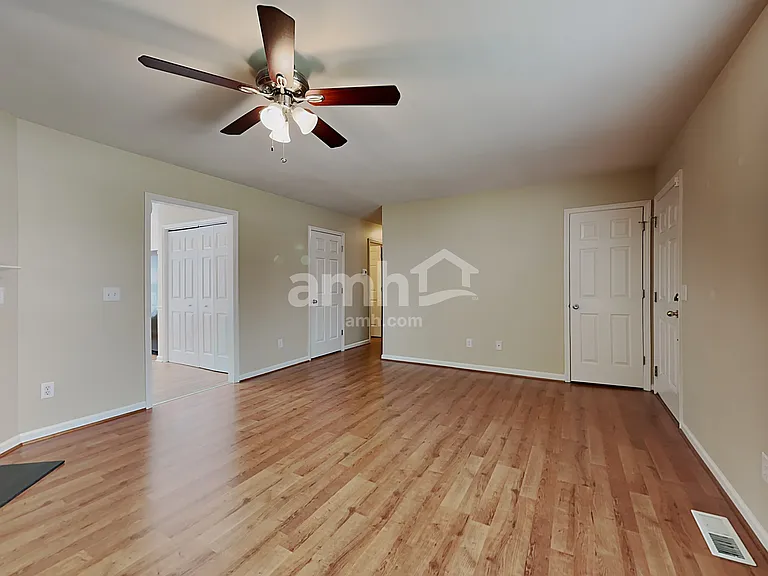 2645 Wynbrook Dr — Photo 7
