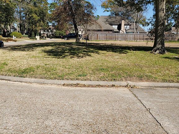 4th image of 18710 Candlechase Dr