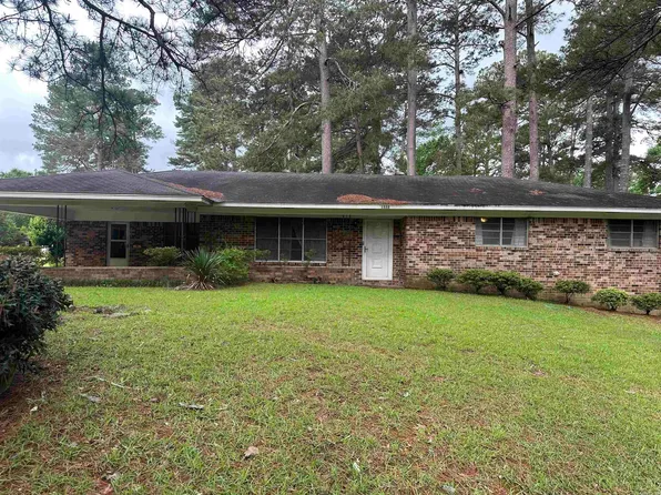 1533 Pine Manor Dr, Arkadelphia, AR 71923