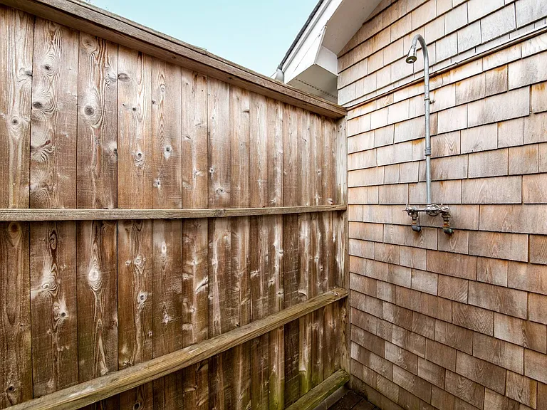 6 Wickatuck Dr — Photo 24