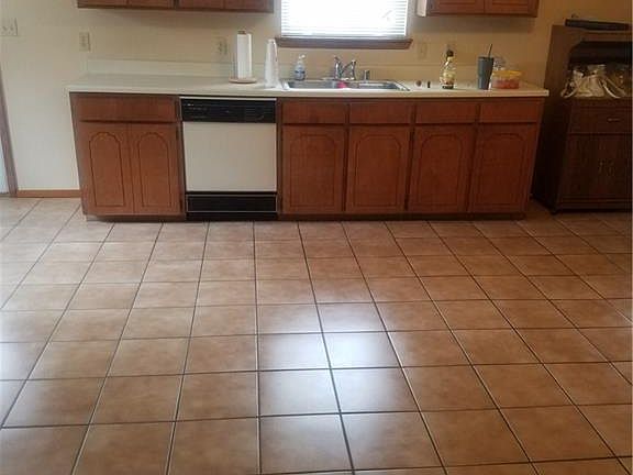 5th image of 5711 Middlesboro Ave