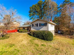 209 Julia Ln, Toccoa, GA 30577