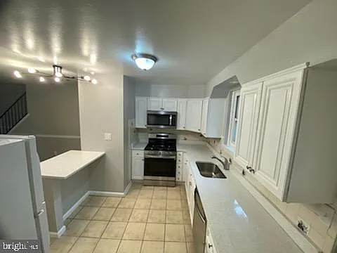 7970 Riggs Rd — Photo 8