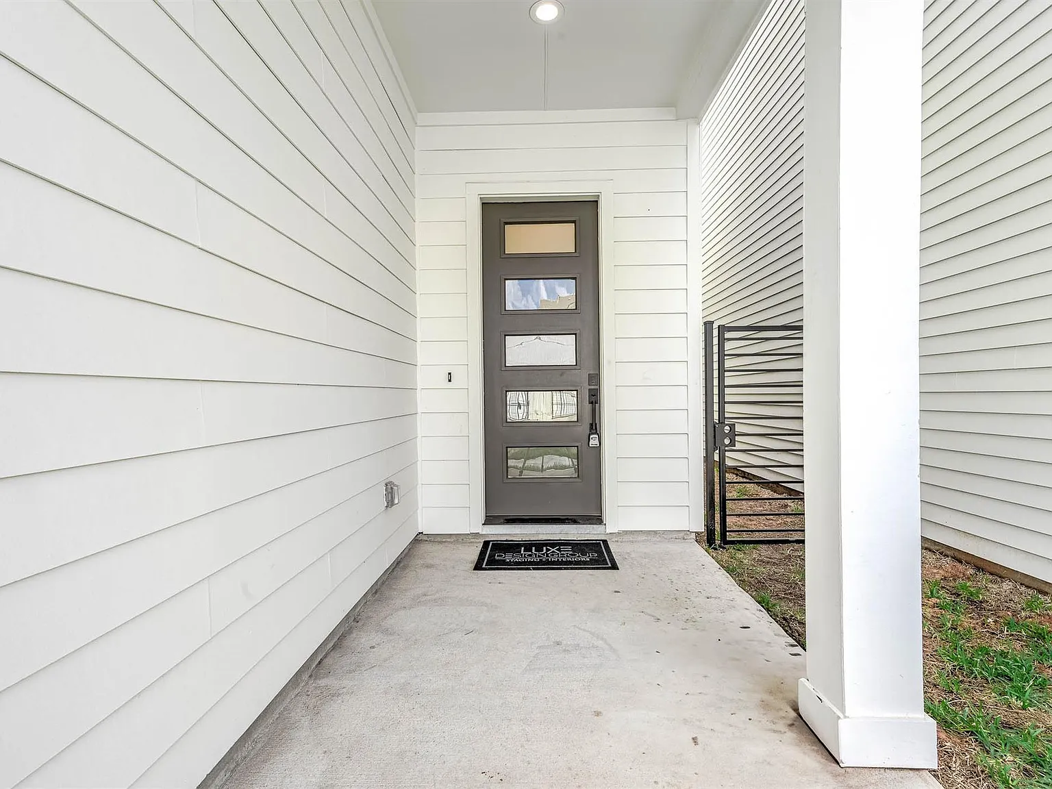 3 bed, 2.5 bath, 2096 sqft, $2,950 — Photo 4