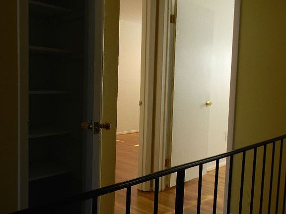 3rd image of 3395 Benbow Ct