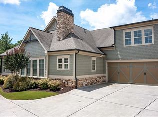 62 Cedarcrest Village Ct, Acworth, GA 30101