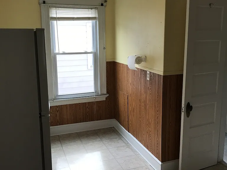 10 Livingston St — Photo 4