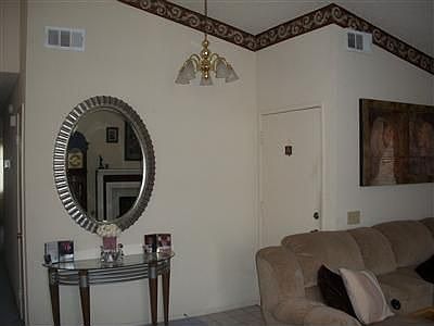 5th image of 14129 Piedmont Dr