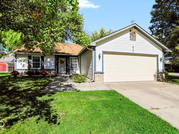 217 E Carolina St, Fortville, IN 46040