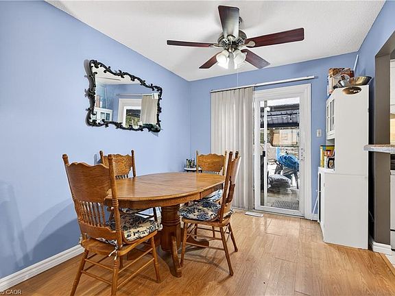 3rd image of 106 Wendover Dr