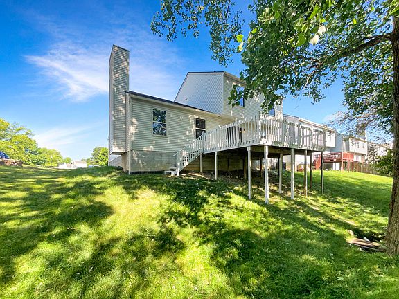 4th image of 3226 Bidlington Dr