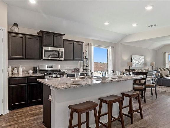 All photos shown here may not depict the specified home & features included are for illustration purposes only