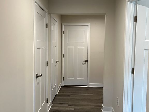 3rd image of 325 E Green St