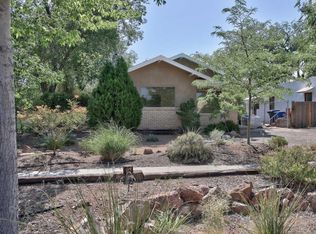 316 Stanford Dr SE, Albuquerque, NM 87106