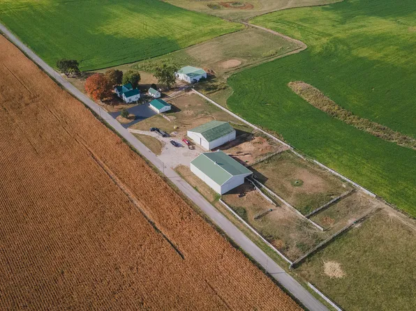 823 S Drive In Theater Rd, Salem, IN 47167