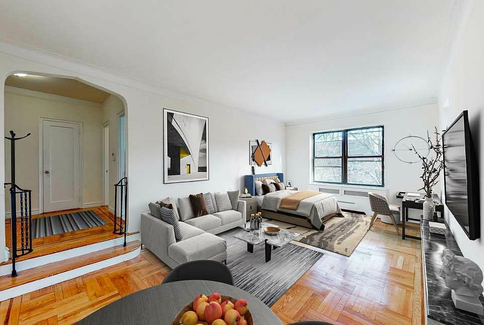 1st image of 4960 Broadway #4R