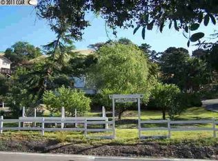 1384 Springbrook Rd, Walnut Creek, CA 94597