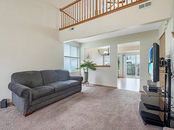 5th image of 900 Symphony Dr