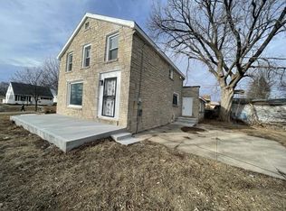 5630 N 72nd St, Milwaukee, WI 53218