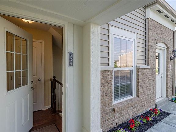 4th image of 526 Heritage Sq #15103
