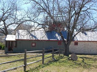 176 Kendall Falls Rd, Comfort, TX 78013