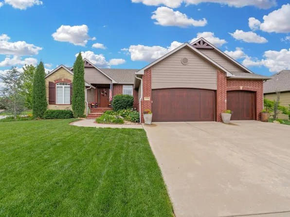 1819 N Peckham Ct, Wichita, KS 67230