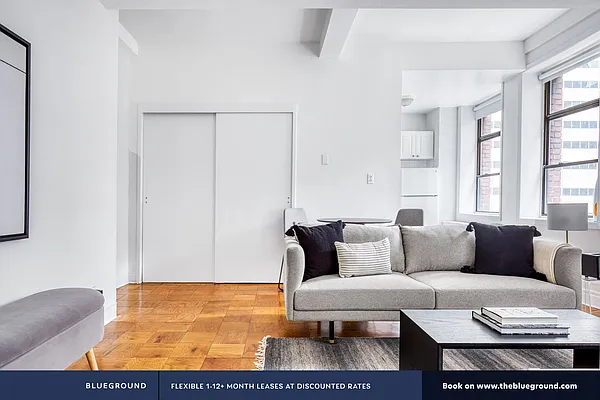 Rented by The Blueground | media 46