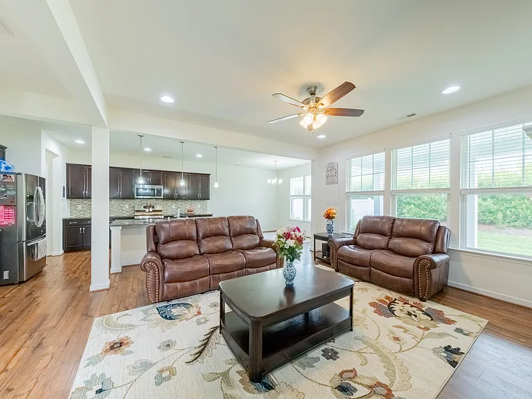 10638 Benmable Dr — Photo 9