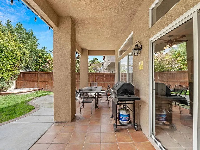 39510 Saint Honore Dr — Photo 10