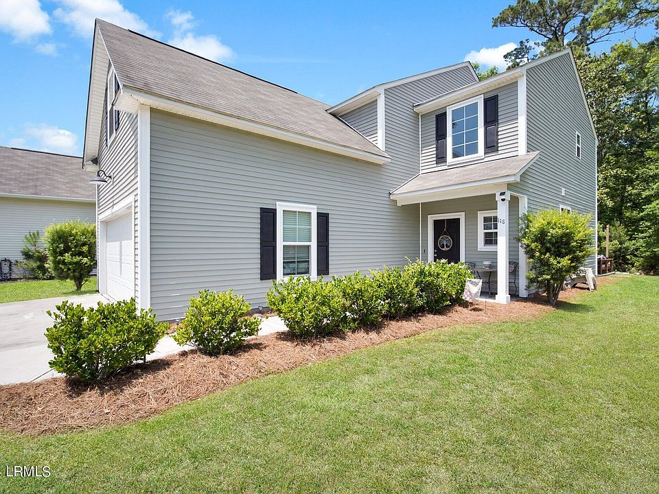 1st image of 118 Red Northern Oak Way