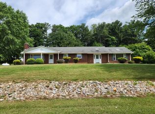 100 Wescott Rd, Rocky Mount, VA 24151