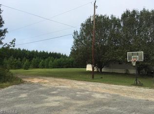 350 Ed Byerly Rd, Lexington, NC 27295