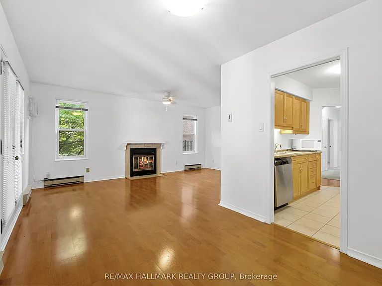19 Montcalm St #2 — Photo 9