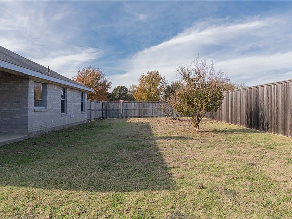 5th image of 15534 Durango Dr
