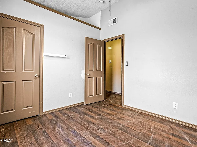 14069 Lago Seco Dr — Photo 18