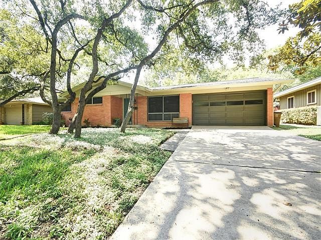 1st image of 5704 Trailridge Dr