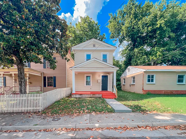 1005 Maplewood Ave — Photo 23