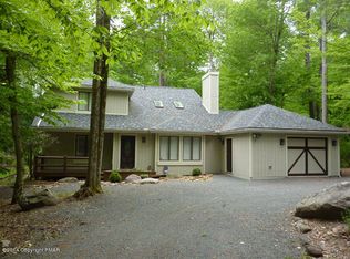 2113 Camp Owaissa Ct, Pocono Pines, PA