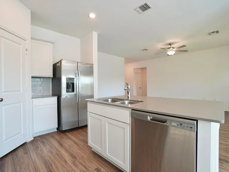 10709 Steinbeck Dr — Photo 11