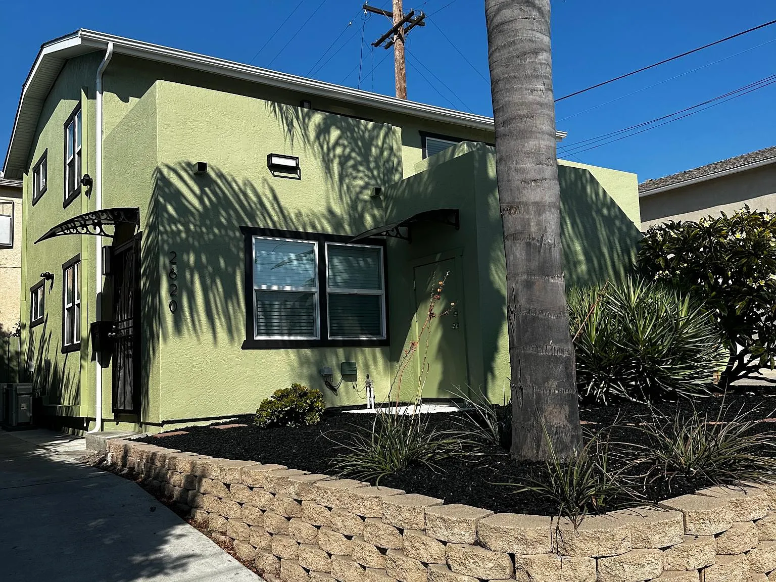 2620 Polk Ave — Photo 3
