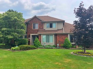 35102 Hatherly Pl, Sterling Heights, MI 48310