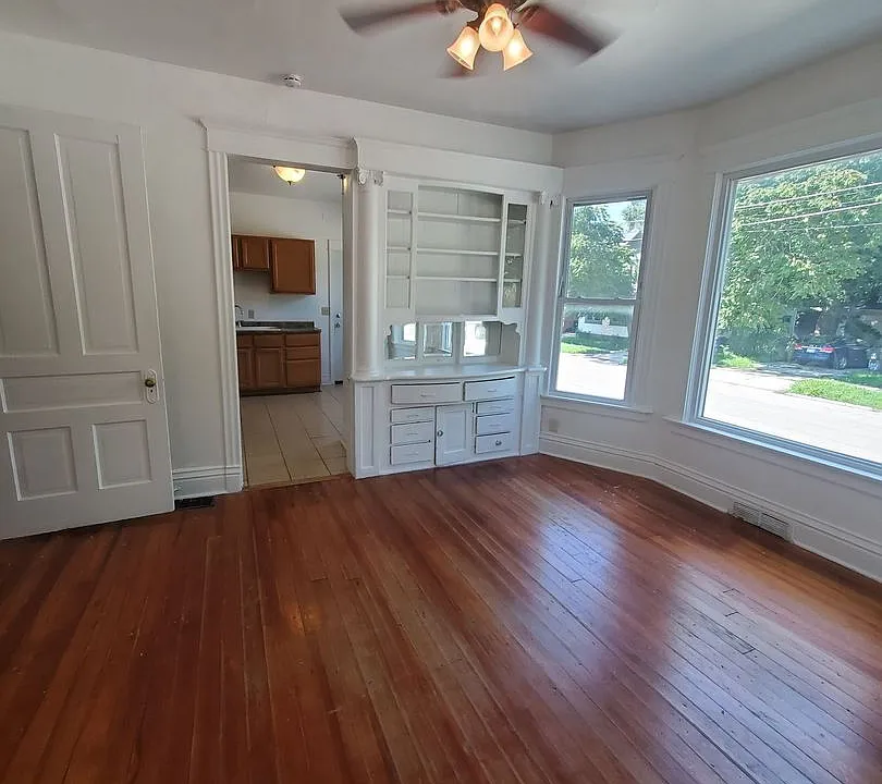 900 W Villa St. (Duplex)