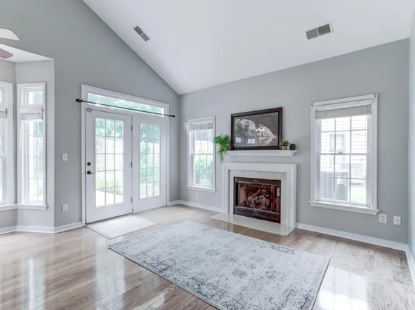 3384 Moubry Ln, Charlottesville, VA 22911