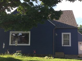 142 E 4th St, Richland Center, WI 53581